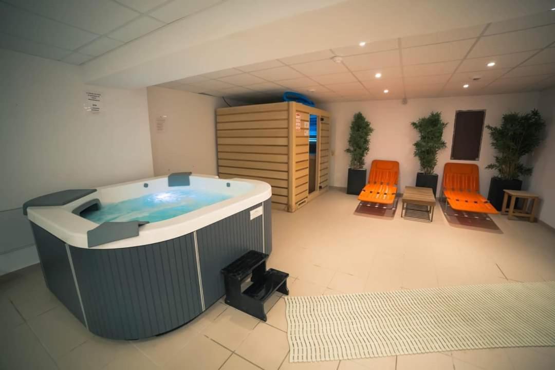 Lou Riou Village Vacances Saint-Tropez Ngoại thất bức ảnh